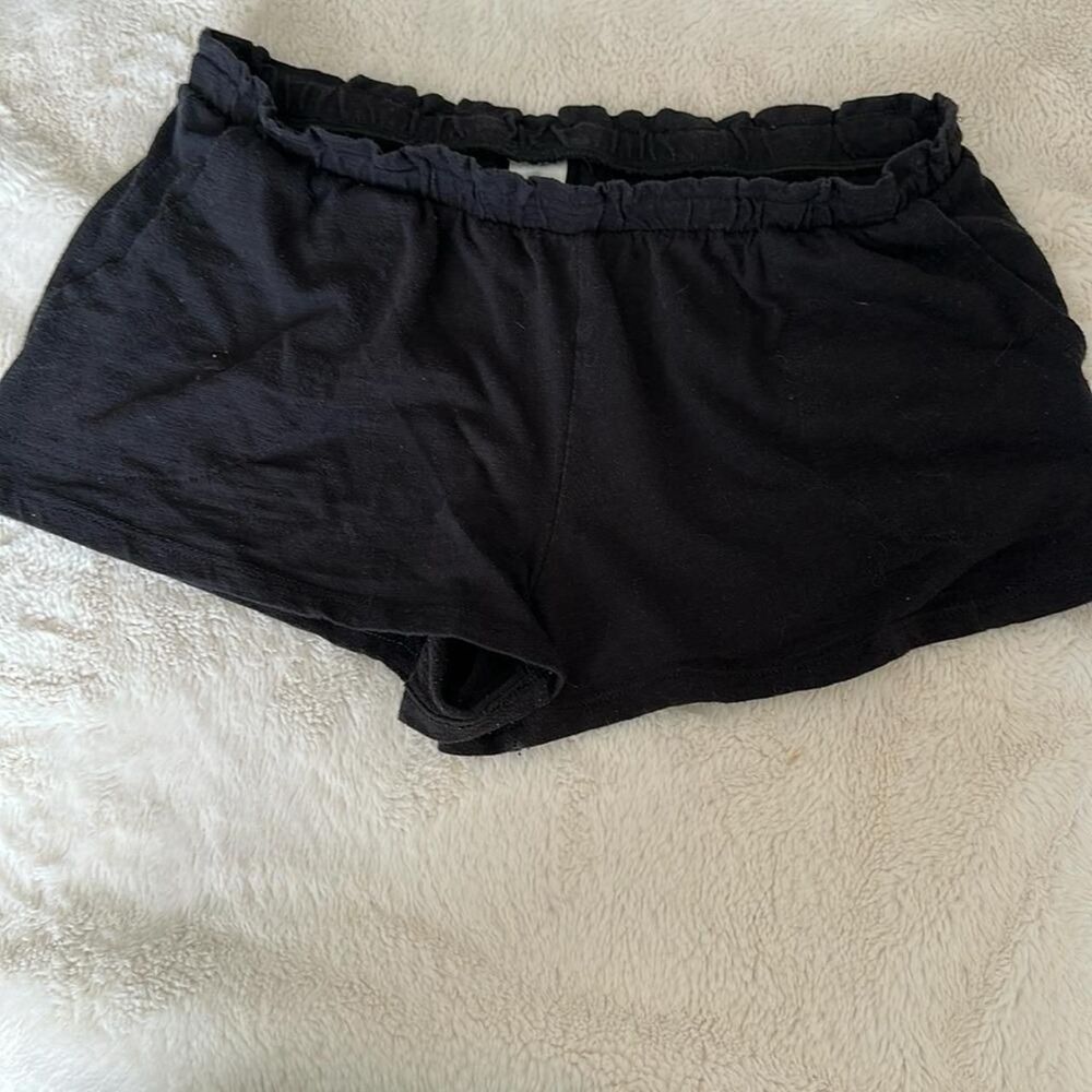 Secret-treasures Women's Black Shorts